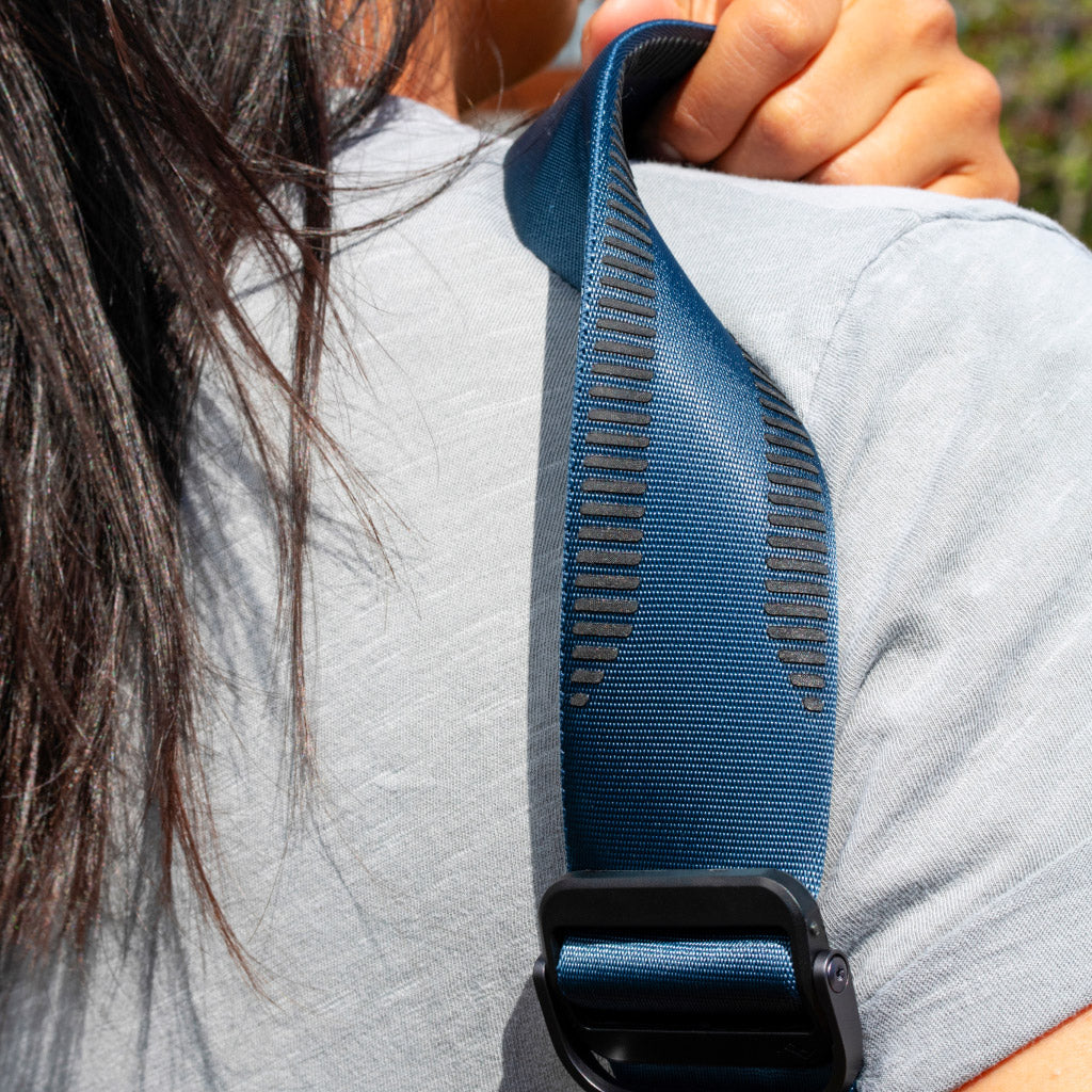 (image), grippy side of midnight slide that prevents slipping in shoulder carry mode, SL-MN-3, midnight